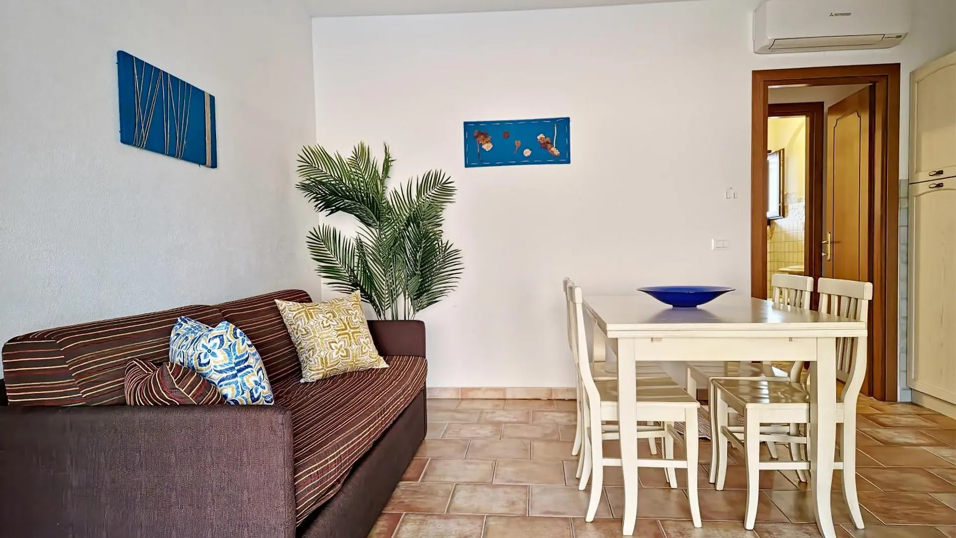 Dommos - Melodie Apartments Cala Liberotto 0*,