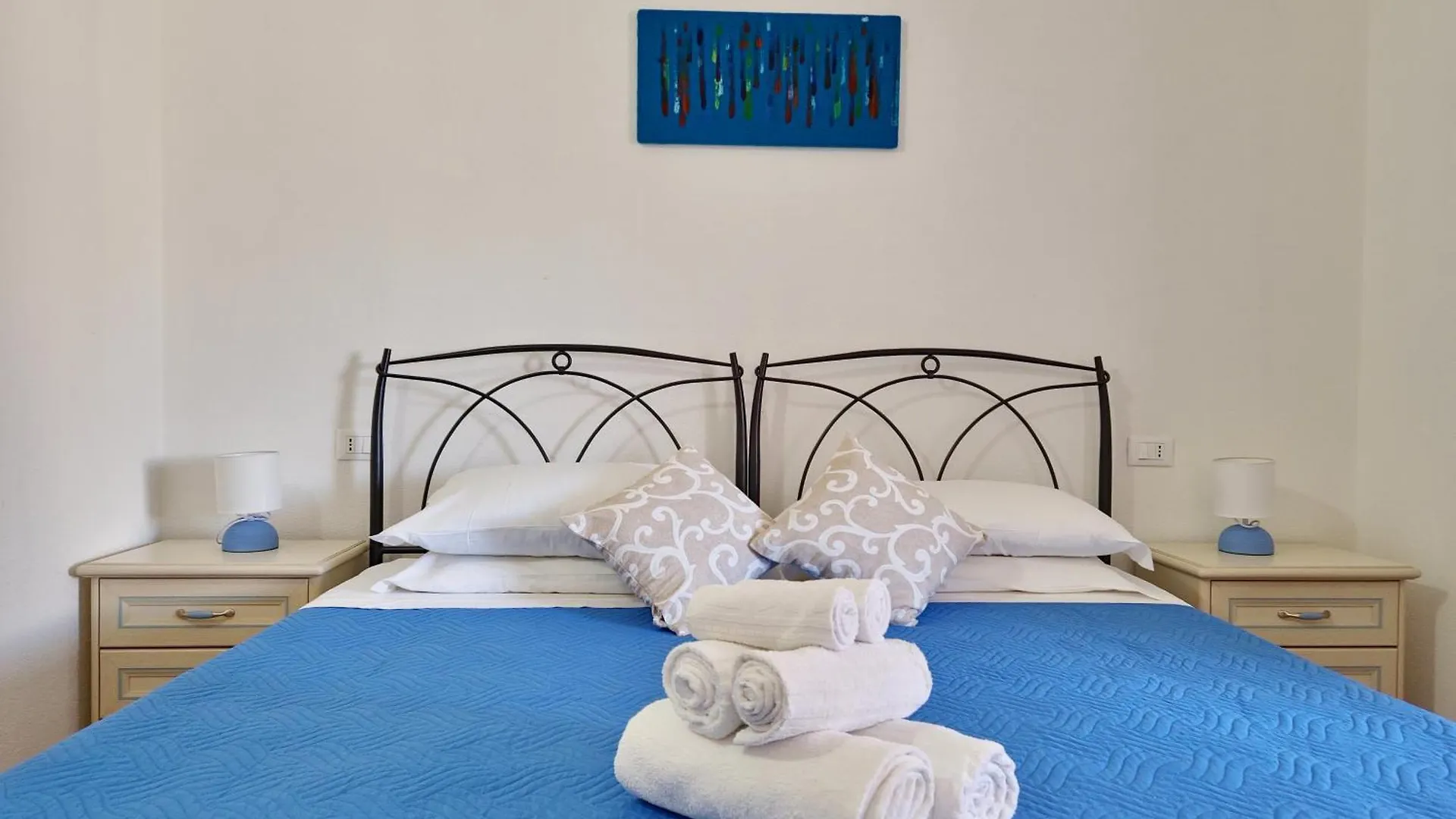 Dommos - Melodie Apartments Cala Liberotto 0*,  Italy