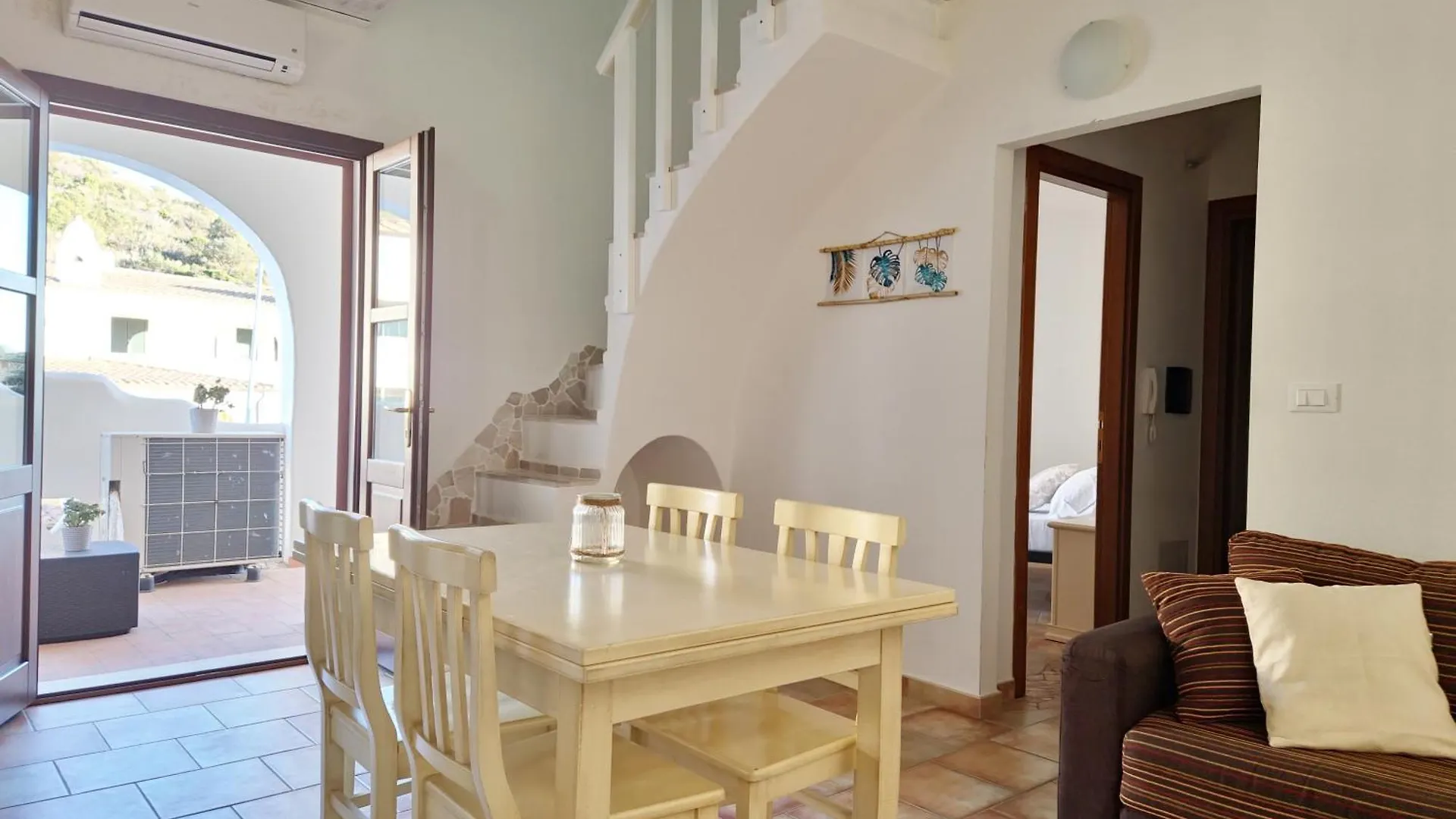 Dommos - Melodie Apartments Cala Liberotto Italy